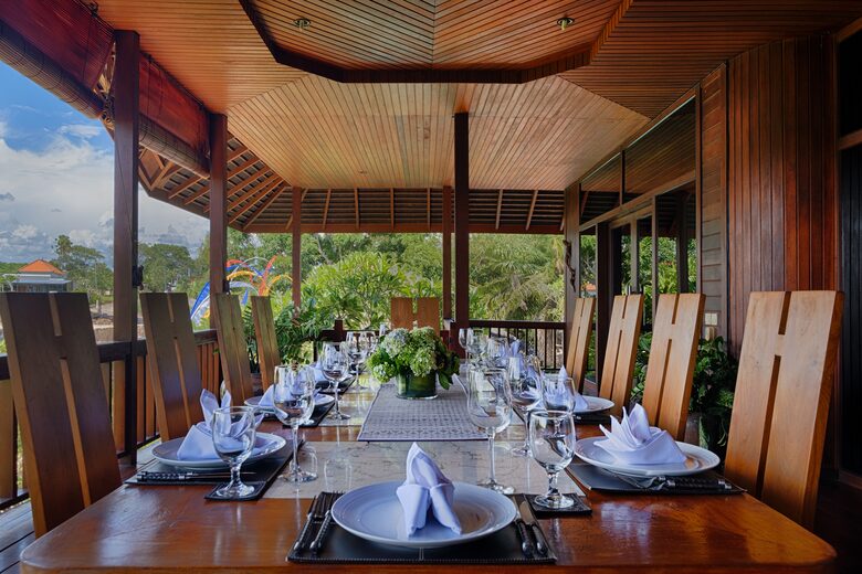The Hideaways Club - Asmara - Kutta, Indonesia