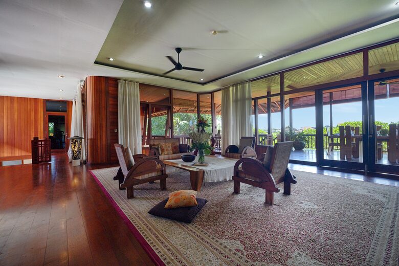 The Hideaways Club - Asmara - Kutta, Indonesia