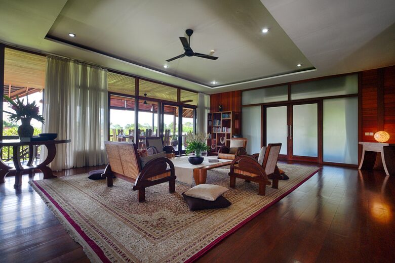The Hideaways Club - Asmara - Kutta, Indonesia