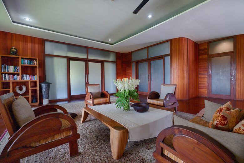 The Hideaways Club - Asmara - Kutta, Indonesia