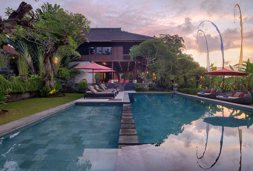 The Hideaways Club - Asmara - Kutta, Indonesia