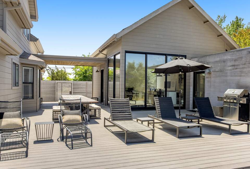 Quintess Collection - Valley Vineyards - Healdsburg, California