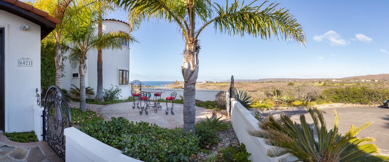 Casa de Perros Amarillos - Bajamar Oceanfront Resort - Ensenada, Mexico