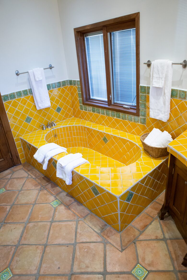 Casa de Perros Amarillos - Bajamar Oceanfront Resort - Ensenada, Mexico