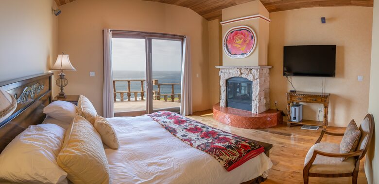Casa de Perros Amarillos - Bajamar Oceanfront Resort - Ensenada, Mexico