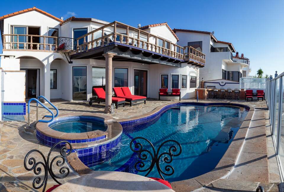 Casa de Perros Amarillos - Bajamar Oceanfront Resort - Ensenada, Mexico