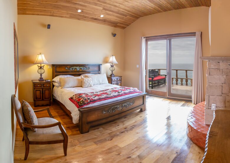 Casa de Perros Amarillos - Bajamar Oceanfront Resort - Ensenada, Mexico