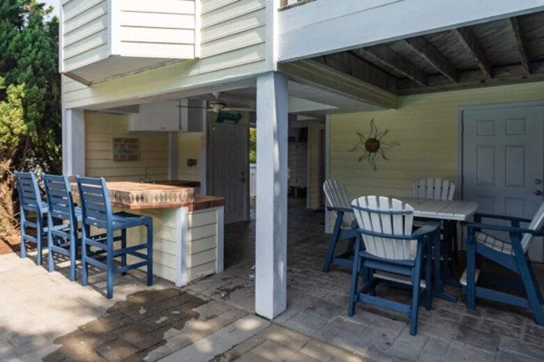 Yellow Duck Retreat - Duck, North Carolina