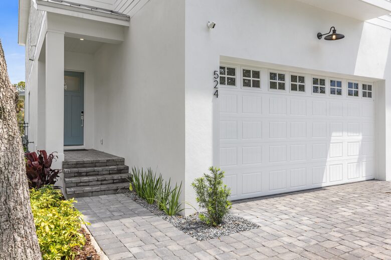 New Smyrna Beach Getaway with Boat Slip, Steps from the Ocean and Town - New Smyrna Beach, Florida