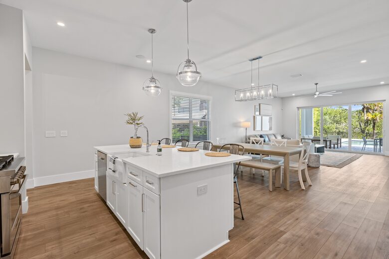 New Smyrna Beach Getaway with Boat Slip, Steps from the Ocean and Town - New Smyrna Beach, Florida