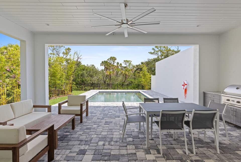 New Smyrna Beach Getaway with Boat Slip, Steps from the Ocean and Town - New Smyrna Beach, Florida