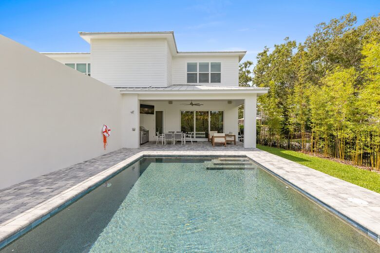 New Smyrna Beach Getaway with Boat Slip, Steps from the Ocean and Town - New Smyrna Beach, Florida