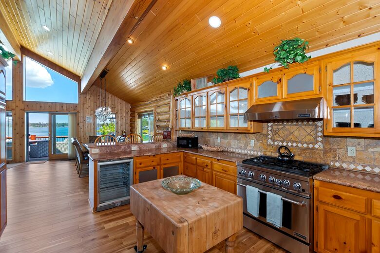 Lakeview Lodge - Big Bear Lake, California