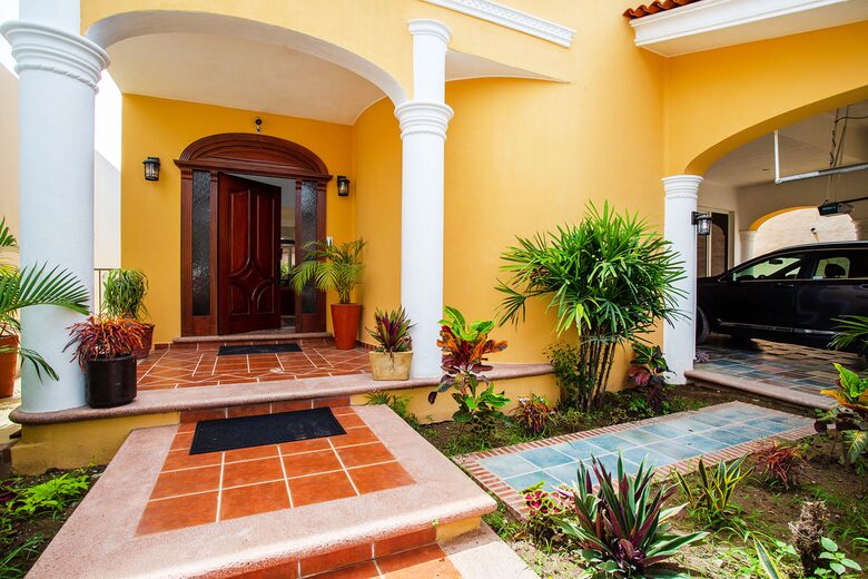Casa Solaina | With Large Heated Pool & Hot Tub - Puerto Vallarta, Mexico