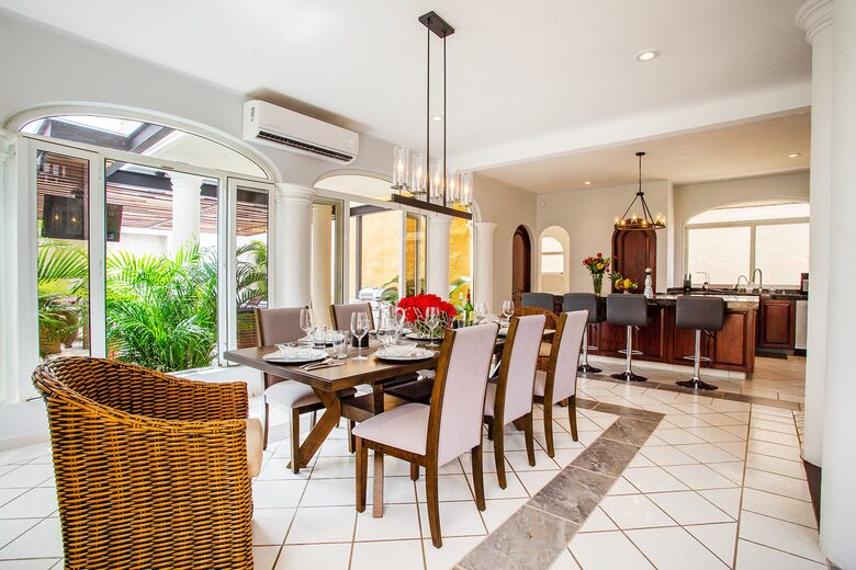 Casa Solaina | With Large Heated Pool & Hot Tub - Puerto Vallarta, Mexico
