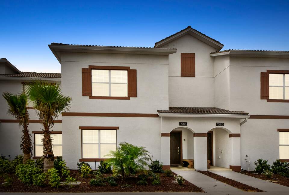 4 Bedroom Town Home - Davenport, Florida