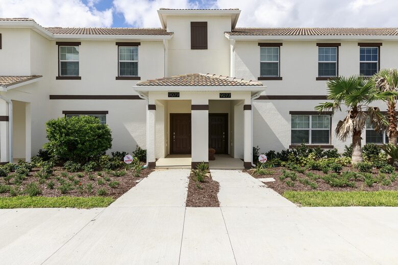 4 Bedroom Town Home - Davenport, Florida