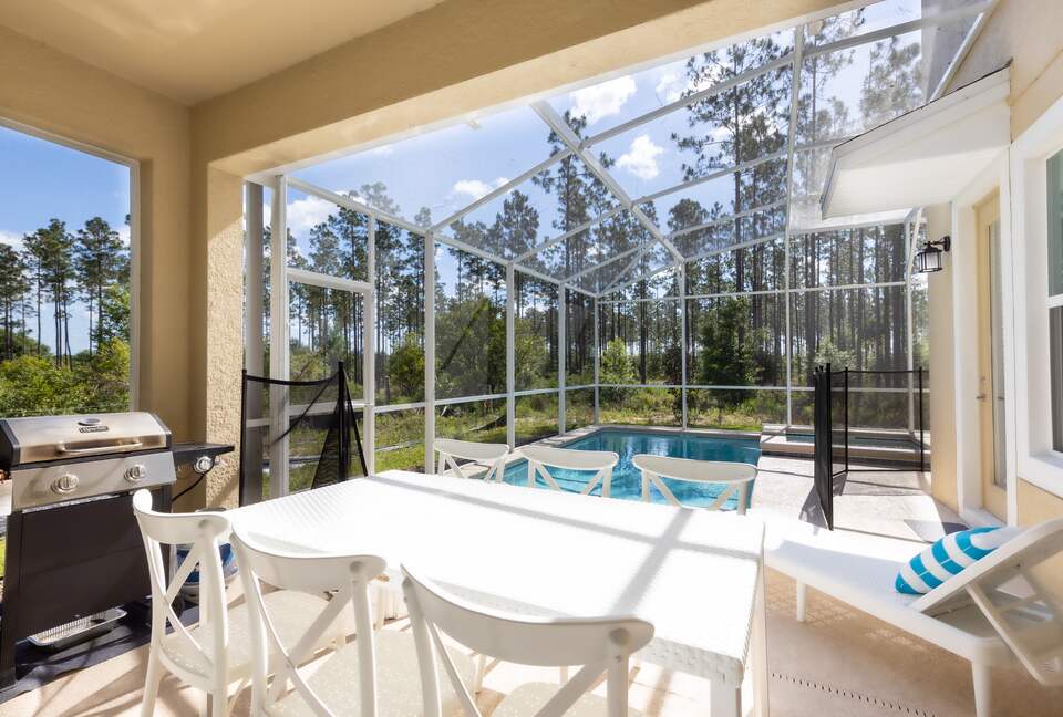 5 Bedroom Home with Private Pool - Davenport, Florida