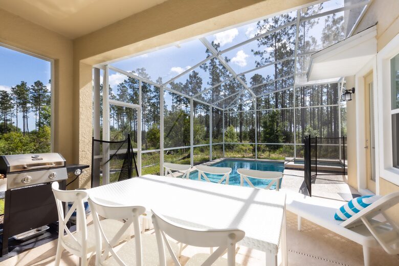 5 Bedroom Home with Private Pool - Davenport, Florida