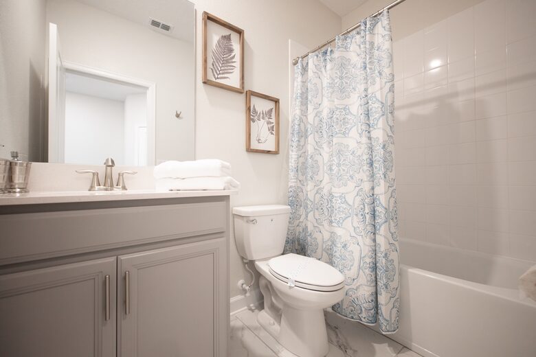 5 Bedroom Home with Private Pool - Davenport, Florida