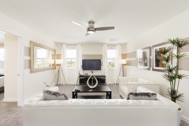 6 Bedroom Home with Private Pool - Davenport, Florida