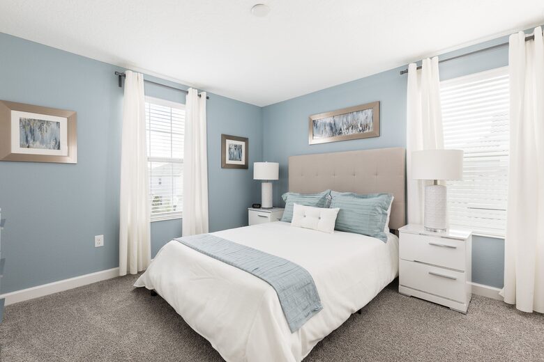 8 Bedroom Home with Private Pool - Davenport, Florida