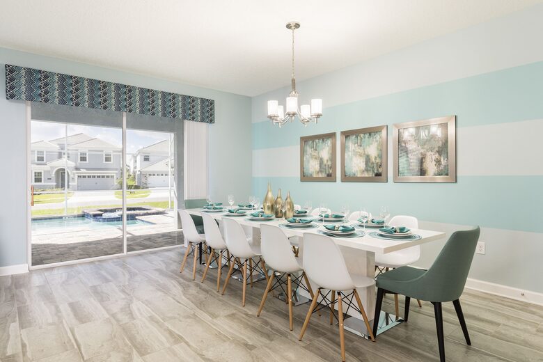 8 Bedroom Home with Private Pool - Davenport, Florida