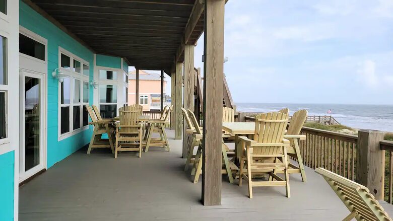 Beachfront Home on Crystal Beach - Crystal Beach, Texas