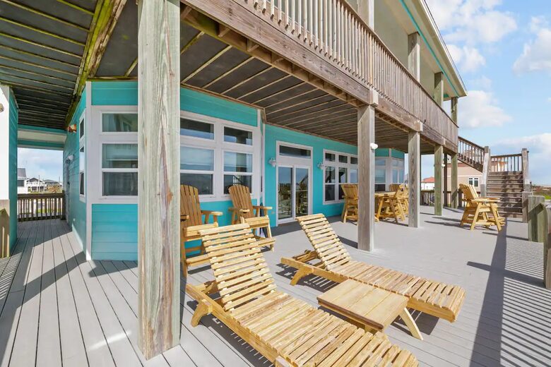 Beachfront Home on Crystal Beach - Crystal Beach, Texas