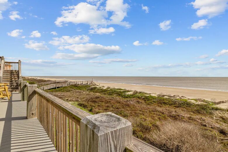 Beachfront Home on Crystal Beach - Crystal Beach, Texas