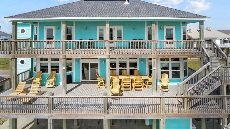 Beachfront Home on Crystal Beach - Crystal Beach, Texas