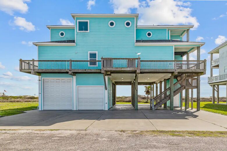 Beachfront Home on Crystal Beach - Crystal Beach, Texas