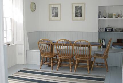 Cottage On The Beach - North Berwick, United Kingdom