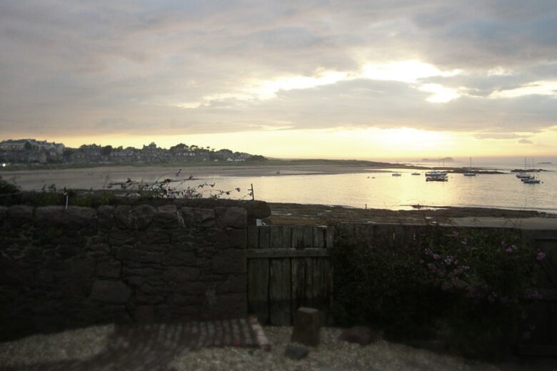 Cottage On The Beach - North Berwick, United Kingdom