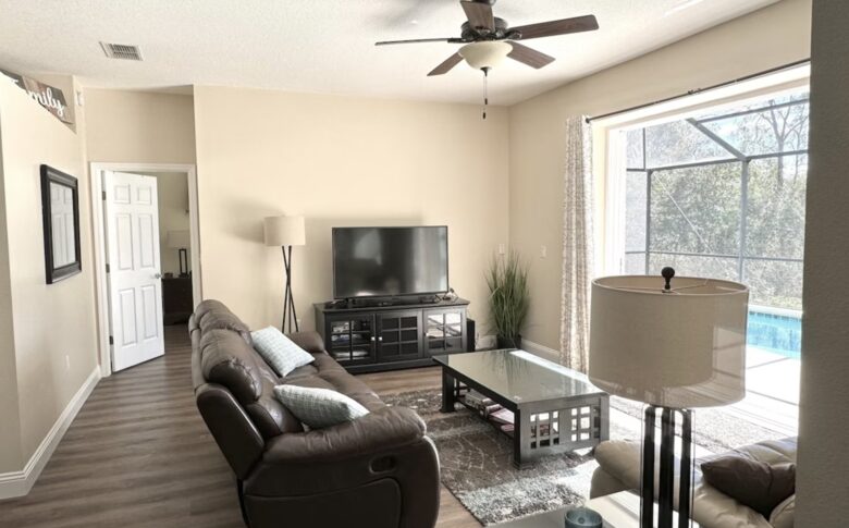 Sunset Lakes Family Getaway - Kissimmee, Florida