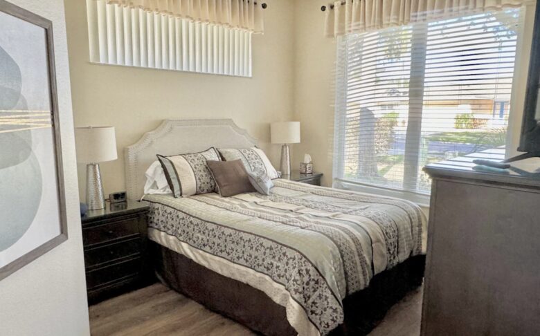 Sunset Lakes Family Getaway - Kissimmee, Florida