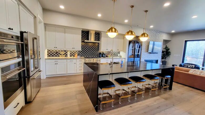 Luxury Bozeman Townhome - Bozeman, Montana