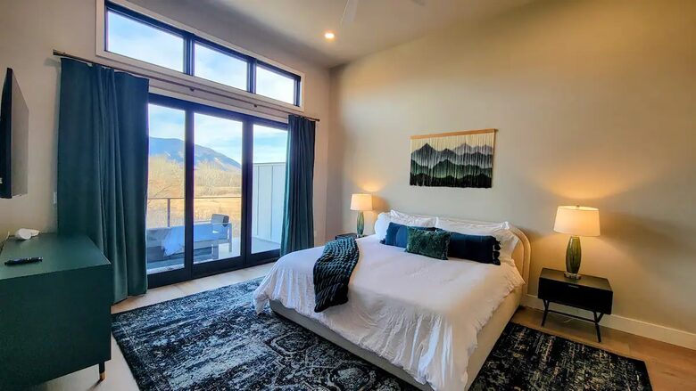 Luxury Bozeman Townhome - Bozeman, Montana
