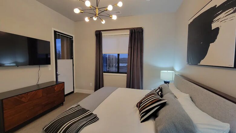 Luxury Bozeman Townhome - Bozeman, Montana