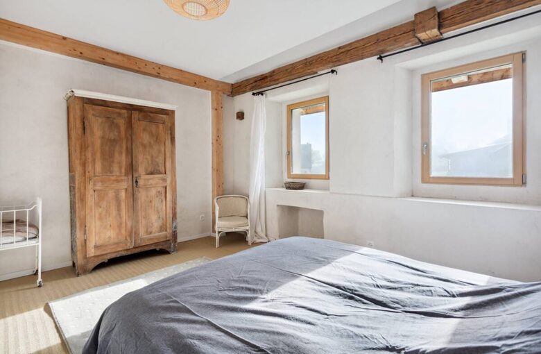 Magnificent Swiss Farm Entirely Renovated - Démoret, Switzerland