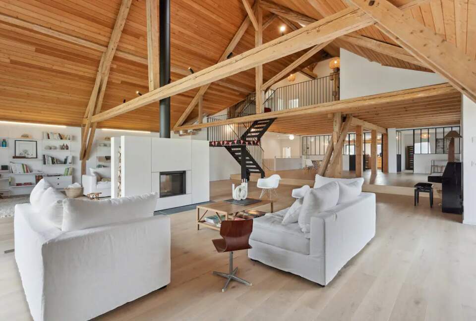 Magnificent Swiss Farm Entirely Renovated - Démoret, Switzerland