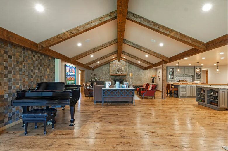 The Lodge at Mill Creek - Hamilton, Montana