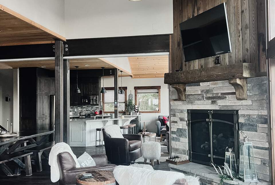 Basecamp: An Idaho Mountain Ski Chalet - Sandpoint, Idaho
