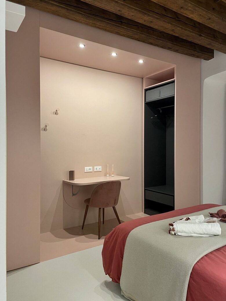 Residence By The Ancient Harbor - Genova, Italy