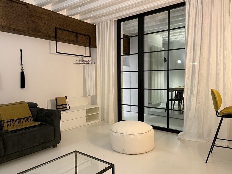 Residence By The Ancient Harbor - Genova, Italy