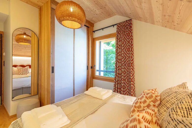 Rum Doodle | Charming Apartment - Saint-Chaffery, France