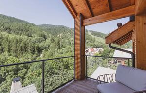 Rum Doodle | Charming Apartment - Saint-Chaffery, France