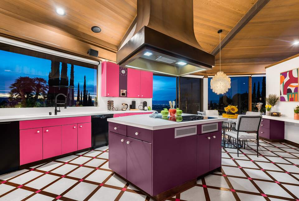 Via Vallarta Estate - Encino, California