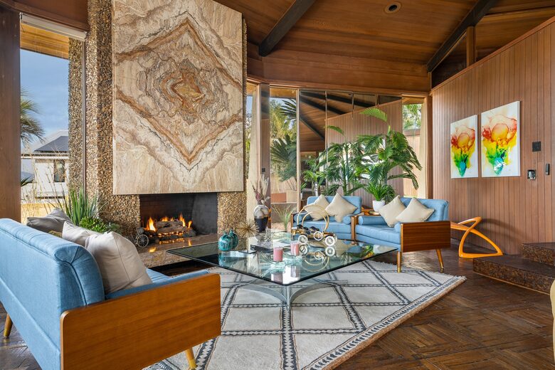 Via Vallarta Estate - Encino, California