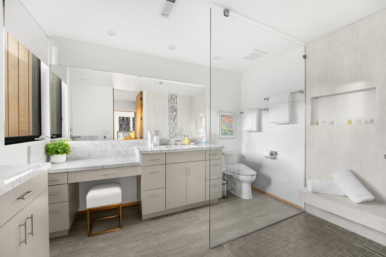 Via Vallarta Estate - Encino, California